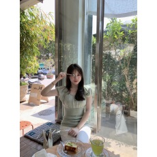 批发FFLU珍爱上班姐姐三色软软糯糯欧尼显瘦针织短袖上衣