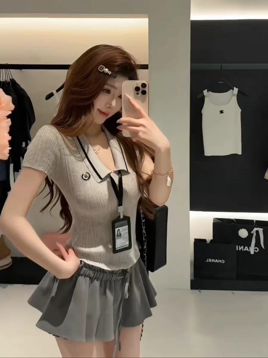 머리카락 작은 펜 fen 홈 여름 새로운 부유 한 가족 천 골드 익스트림 제인 바람 외국 가스 폴로 칼라 얇은 스타일 어깨 패드 니트 스웨터 경기 일 카드