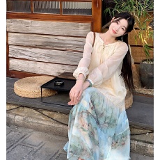 批发新中式国风印花<b class='q'>长袖</b>连衣裙女春秋季2026新款气质松弛宽松温柔长裙