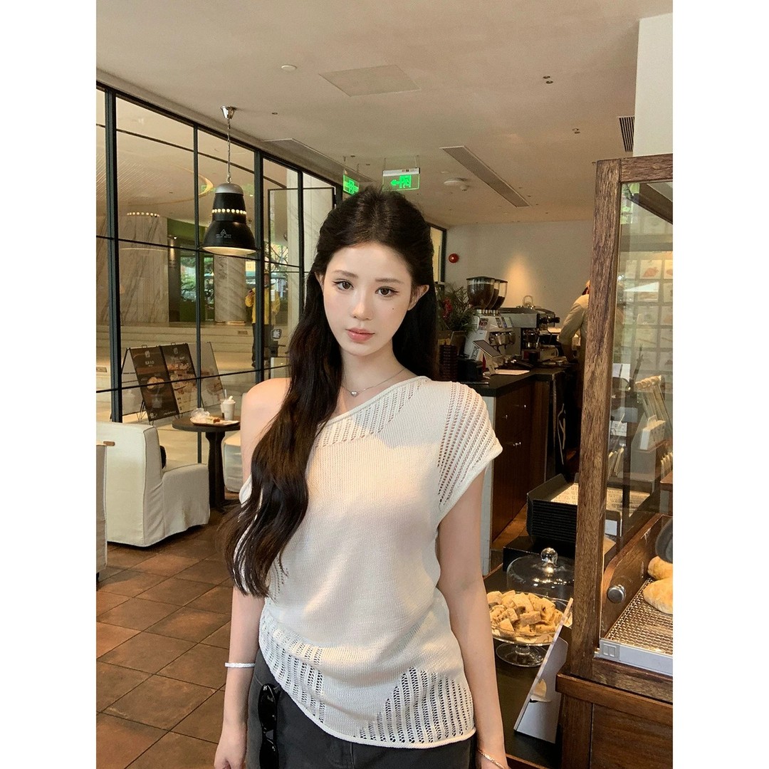 성분 100 라이 경기 서울 비스듬한 칼라 오프숄더 니트 반팔 티셔츠 홀로우 아웃 몸매 가꾸기 슬림해 보이는 불규칙 핫걸 맨위