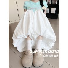 批发白色花苞<b class='q'>裙</b>裤女夏季百搭薄款2026新款<b class='q'>灯笼</b>裤慵宽松懒感休闲阔腿裤