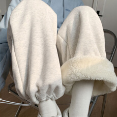 孕妇灰色羊羔绒运动裤秋冬2025新款加绒棉裤束脚休闲阔腿两穿卫裤