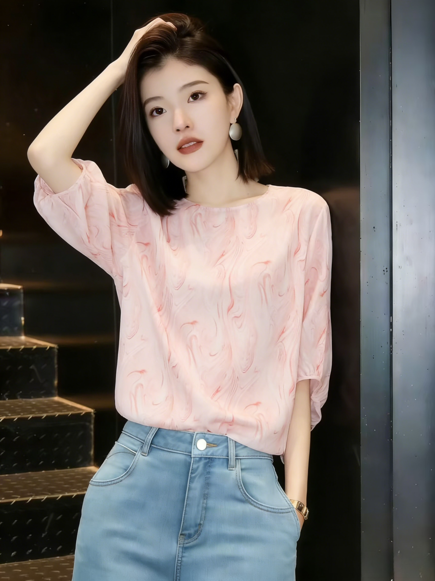 부드러운 바람 분말 색 후광 염색 거품 소매 쉬폰 블라우스 루즈핏 슬림해 보이는 품격 다용도 출퇴근 맨위 2026 여름