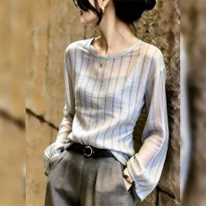 批发灰色上衣洋气百搭通勤风高级灰小众独特减龄女装2026早秋新款遮肉