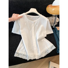 批发<b class='q'>蕾丝</b>拼接花边短袖衬衫女2026新款夏季设计感甜美修身上衣