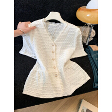 批发法式V领短袖衬衫女夏2026夏新款泡泡袖<b class='q'>娃娃衫</b>衬衣短款上衣