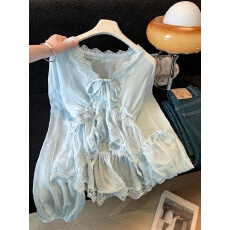 批发法式度假风蕾丝拼接V领雪纺衬衫女夏季高级感轻奢巨好看防晒上衣