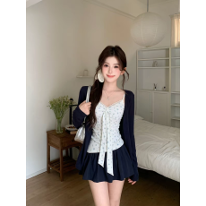 批发白小鱼原创纯欲甜妹薄款外套女初秋新款<b class='q'>针织</b><b class='q'>开衫</b>吊带外搭两件套