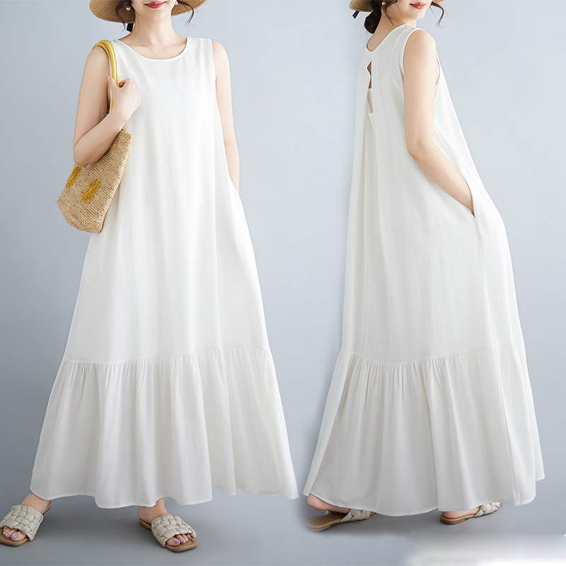 실사 2026 새로운 라운드 넥 민소매 조끼 스커트 휴가 바람 빅 사이즈 루즈핏 디자인 센스 드레스