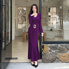 批发视频实拍2025秋季新款时尚金丝绒v领长裙包臀<b class='q'>连衣裙</b>