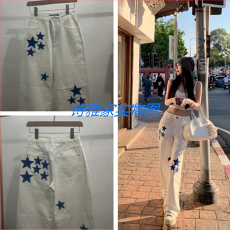 批发titi小姐姐<b class='q'>克</b><b class='q'>罗</b>假日白色牛仔裤女春季星星皮标显瘦宽松直筒裤