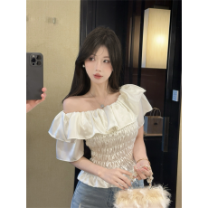 批发夏季纯欲风一字领露锁骨拼接<b class='q'>收腰</b>显瘦荷叶边甜美套头真丝短款T恤