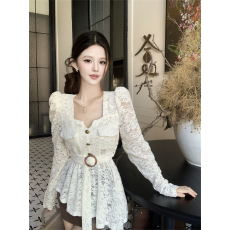 批发实拍春秋淑女方领不规则拼接修身泡泡袖配腰带气质单排扣套头衬衣