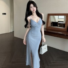 批发2026新款低胸长款性感吊带高开衩打底<b class='q'>连衣裙</b>