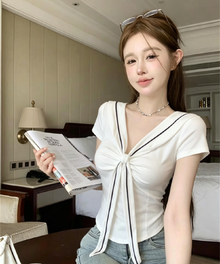 실사 여름 해군 칼라 패치워크 반팔 풀오버 맨위 몸매 가꾸기 배색 순수한 욕망 바람 레이스업 핫걸 쇼트 스타일 티셔츠