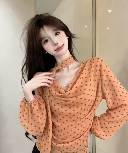 실사 가을 프랑스식 흔들다 칼라 경기 스카프 순수한 욕망 바람 루즈핏 도트 무늬 쉬폰 블라우스 몸매 가꾸기 캐미솔 3종 세트