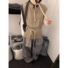 批发新款<b class='q'>韩版</b>高领针织背心女高级感无袖坎肩麻花纹毛衣马甲