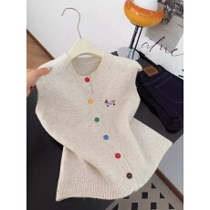 批发韩系温柔风彩色纽扣叠穿马甲背心女秋<b class='q'>冬</b>洋气小狗刺绣无袖针织上衣