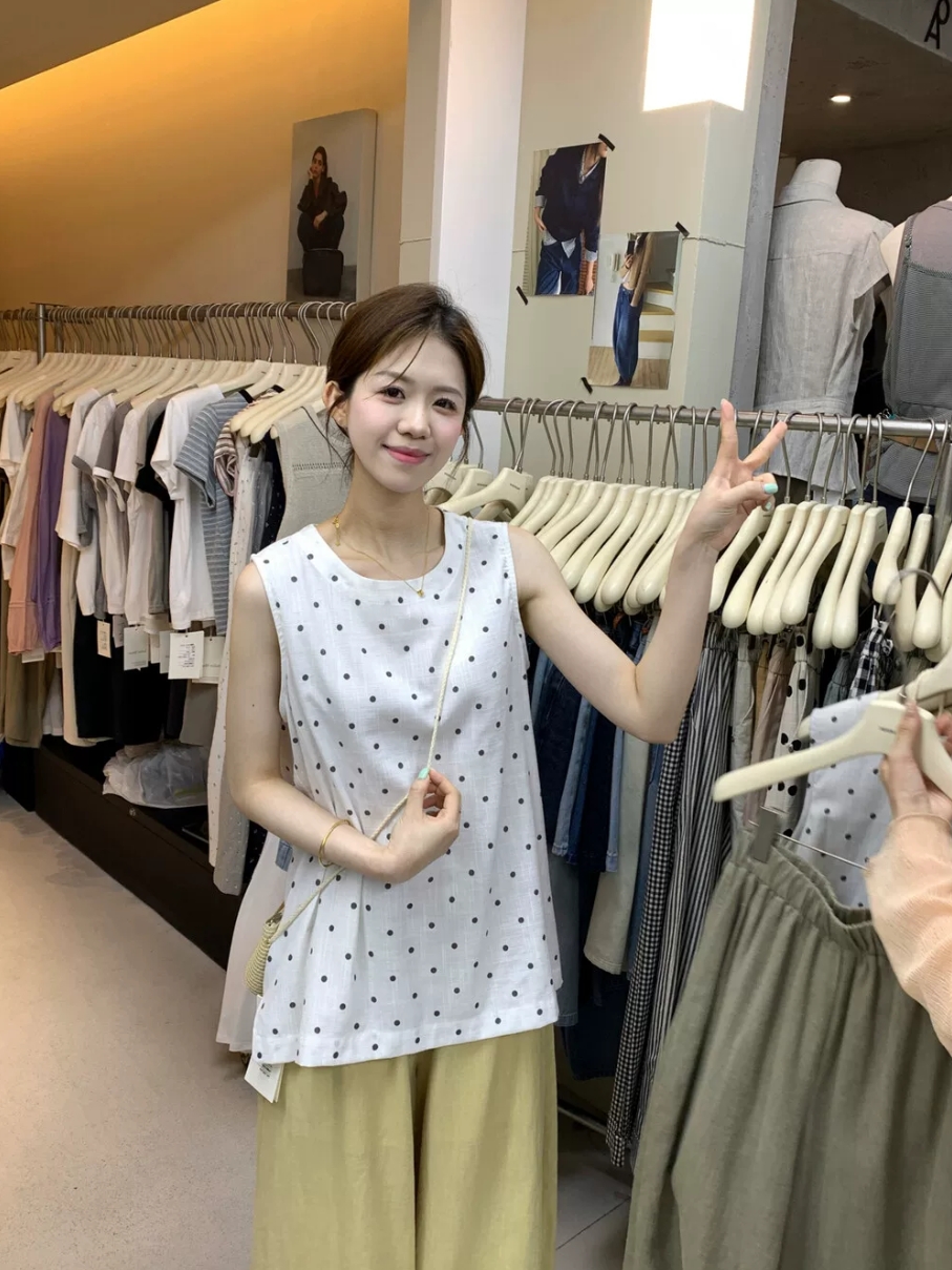 프랑스식 도트 무늬 민소매 아마 조끼 맨위 여름 버전 루즈핏 슬림해 보이는 인형 셔츠 쇼트 스타일