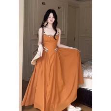 批发橘子汽水 民族风橙色吊带连衣裙收腰<b class='q'>显瘦</b>大摆气质大理度假风长裙