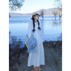 批发2026春季新款巨好看的韩系温柔风<b class='q'>文艺</b><b class='q'>范</b>碎花衬衫