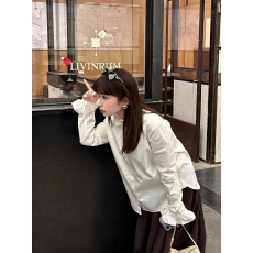 批发一整套ootd穿搭韩系白色花边领长袖上衣<b class='q'>高腰</b><b class='q'>半身裙</b>叠穿套装早春季