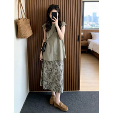 批发淡人高知穿搭一整套<b class='q'>连衣裙</b>子女夏季2026新款<b class='q'>绿色</b>背心碎花长裙套装