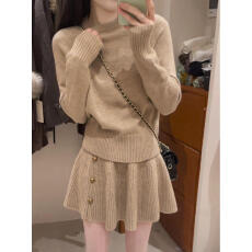 批发韩系针织内搭套装女秋冬新款圆领长袖上衣显瘦金属扣半身裙两件套