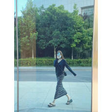 批发休闲套装藏青色宽松长袖T恤上衣女<b class='q'>冬</b>季条纹半身裙包臀裙子两件套