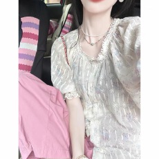 批发法式刺绣碎花泡泡袖<b class='q'>衬衫</b>女夏季蕾丝花边甜美雪纺娃娃衫小清新上衣