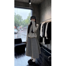 批发韩系灰色格雷系穿搭后背纽扣两穿针织开衫女秋<b class='q'>冬</b>叠穿内搭薄款毛衣