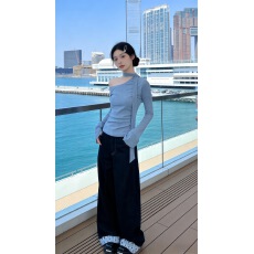 批发韩版设计感露肩挂脖针织衫女春<b class='q'>秋</b>新款纯欲辣妹修身显瘦内搭上衣潮