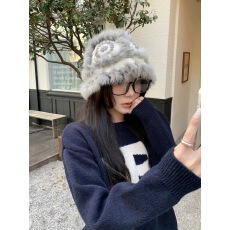 实拍实价 秋冬针织毛绒渔夫帽可爱醒狮帽