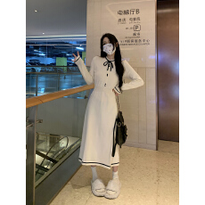 批发实拍实价 秋冬新款赫本风气质娃娃领法式温柔小众连衣裙