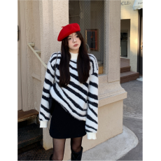 批发<b class='q'>实拍</b>实价 宽松毛绒绒针织斑马纹毛衣