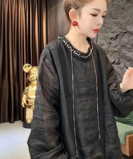 봄과 가을 켜기 새로운 얇은 스타일 패션 가스 질감 순수한 색상 시스템 긴팔 다용도 라운드 넥 루즈핏 캐주얼 바람 싱글 조각 맨위