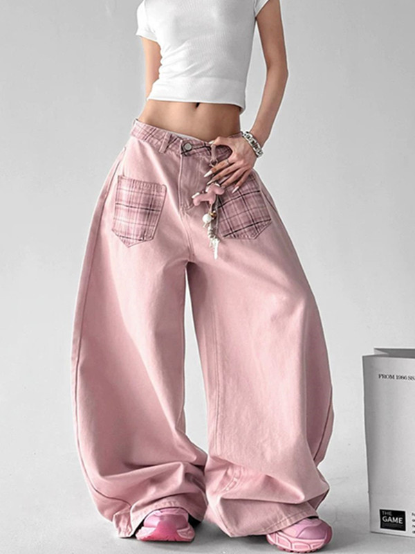 높음 거리 작은 대중 디자인 센스 체크무늬 패치워크 와이드 레그 팬츠 2026 년 여름 루즈핏 슬림해 보이는 바닥 청소 청바지