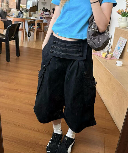 아메리칸 레트로 궁정 바람 뒤집다 허리 디자인 워크웨어 7부 바지 여성 여름 넓은 다리 작은 대중 기타 주머니 반바지