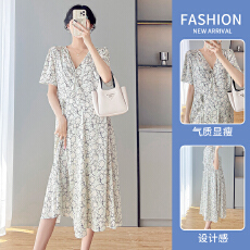 批发实拍有货孕妇装可哺乳夏时尚洋气时髦裙子孕期显气质碎花<b class='q'>连衣裙</b>