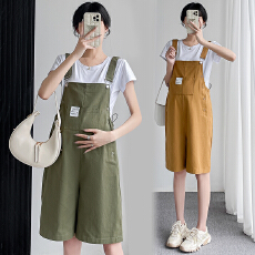 批发实拍有货孕妇背带短裤夏季外穿休闲大码百搭<b class='q'>宽松</b>型简约套装