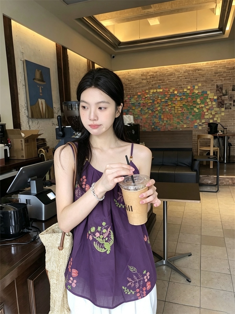 실사 두꺼운 사랑 딸기 무거운 작업 자수 꽃 라미 불규칙 프릴 캐미솔 여름 ins