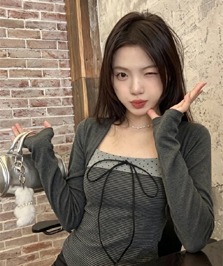 실사 한 부서 광장 칼라 배색 나비 매듭 페이크 레이어드 긴팔 티셔츠 여성 봄 가을 새로운 몸매 가꾸기 기본 셔츠 맨위