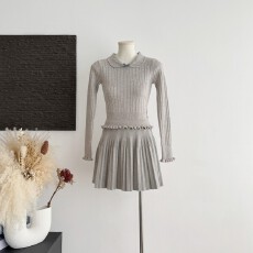 批发迟伞伞25/fw 灰色风信子 彼得潘领蝴蝶结针织上衣百褶半裙套装