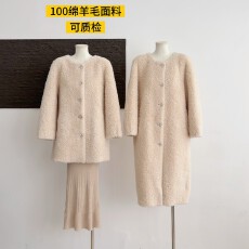 批发/维也纳初雪_新年乖乖牌 全羊毛复合皮毛一体大衣