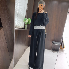 批发早<b class='q'>春</b>休闲运动风卫衣卫裤两件套