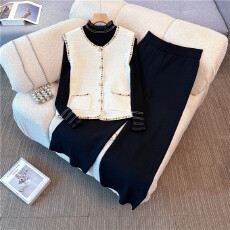 批发实拍2025新款大码女装微<b class='q'>胖</b><b class='q'>mm</b>小香风单排扣马甲打底衫阔腿裤三件套