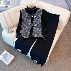 批发实拍2025秋冬<b class='q'>大码</b>女装胖mm新中式盘扣针织马甲打底衫阔腿裤两件套