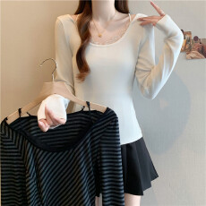 批发实拍2026春装<b class='q'>大码</b>女装胖mm蕾丝拼接假两件显瘦T恤<b class='q'>打底衫</b>内搭上衣