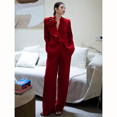 批发高端轻奢秋冬款职业女装设计感女神气质立体花朵西装阔腿裤套装