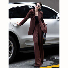 批发轻奢秋冬新款气质时尚套装高级感重工订花收腰西服长裤职业套装